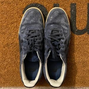 Onilsuka tiger suede sneakers men size 10.5